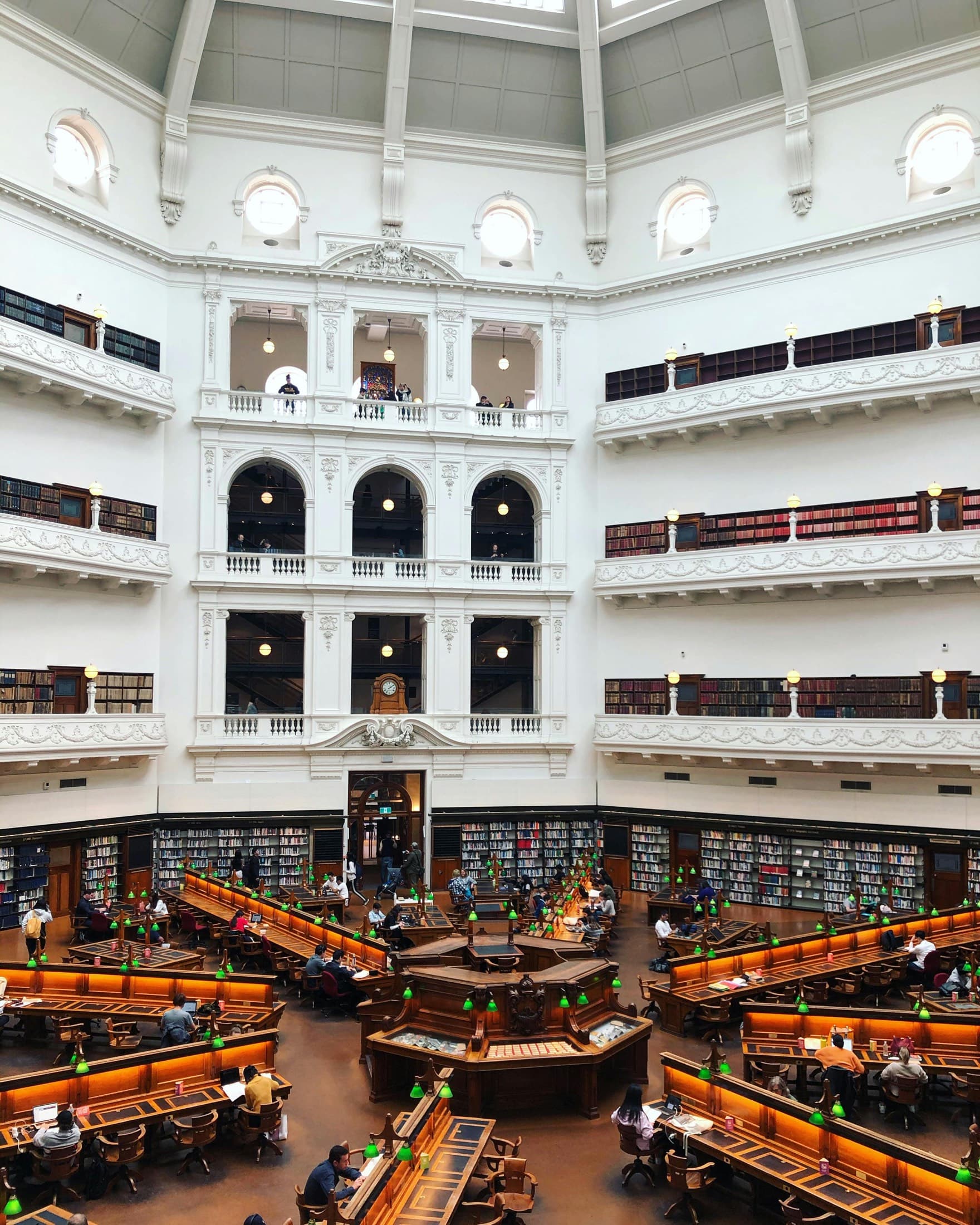 复盘阶段:沉淀成果并规划下一周期共建